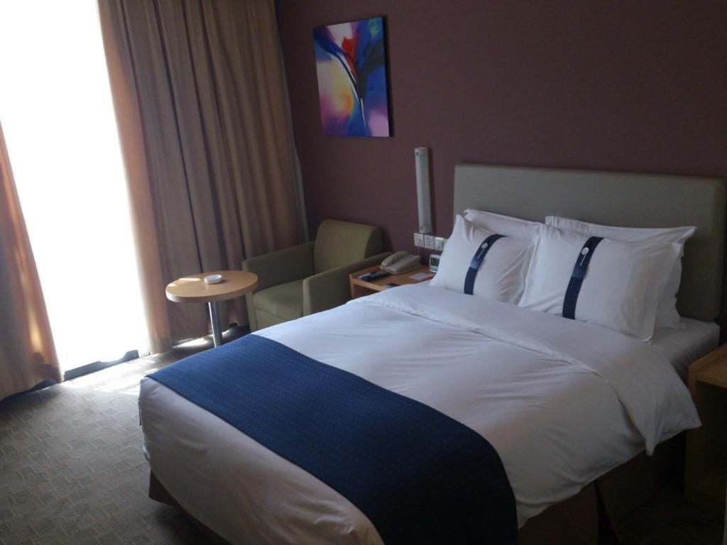 Hotel Express Meilong 3*