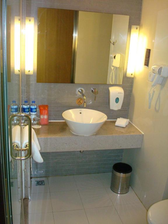 Hotel Express Meilong 3*