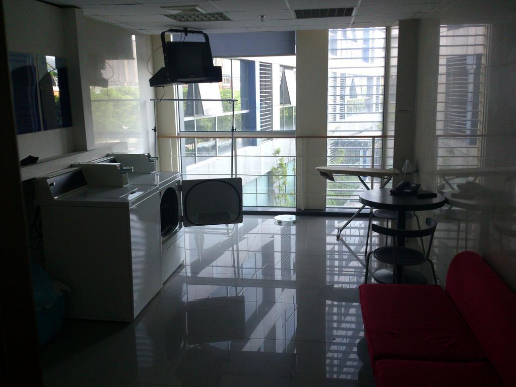 Express Meilong Hotel
